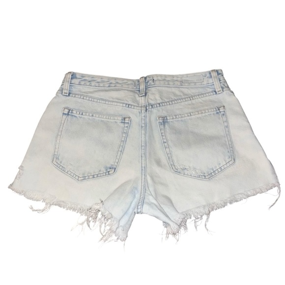 EUC Abercrombie & Fitch Light Wash Distressed Annie High Rise Jean Shorts 29 / 8 - Picture 7 of 8
